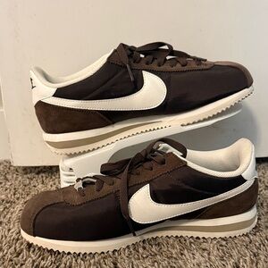 Nike Cortez Women's Sneakers Chocolate Brown